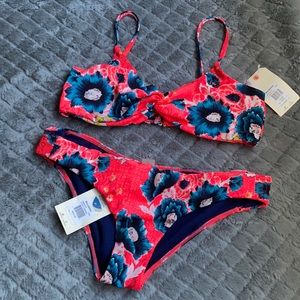 Billabong bathing suit